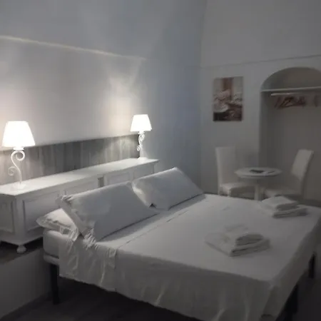 La Maison Piazza Del Popolo 曼弗雷多尼亚